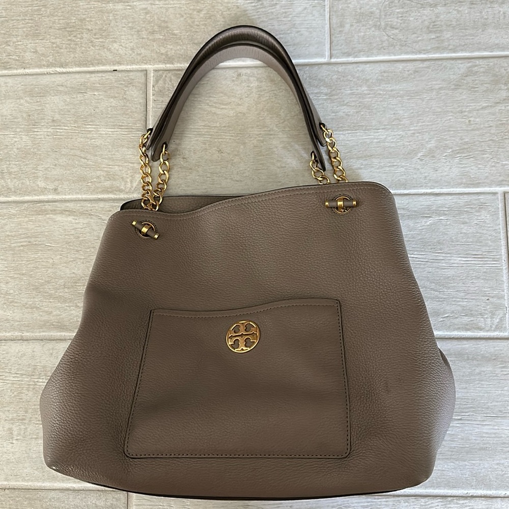 Tory Burch Chelsea Grey Pebble Leather Slouchy Tote/Shoulder Bag